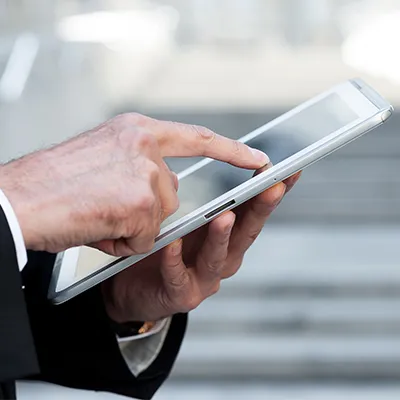 Hochwertige Markenuhren wie Rolex, Patek Philippe und Omega für den Ankauf in Böblingen.